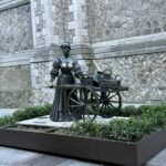 Molly Malone statue, Dublin