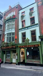 O'Neill's pub, Dublin