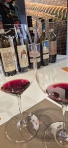 Italy wine tasting tour EGT