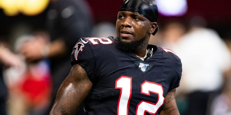 Mohamed Sanu, NFL wide receiver