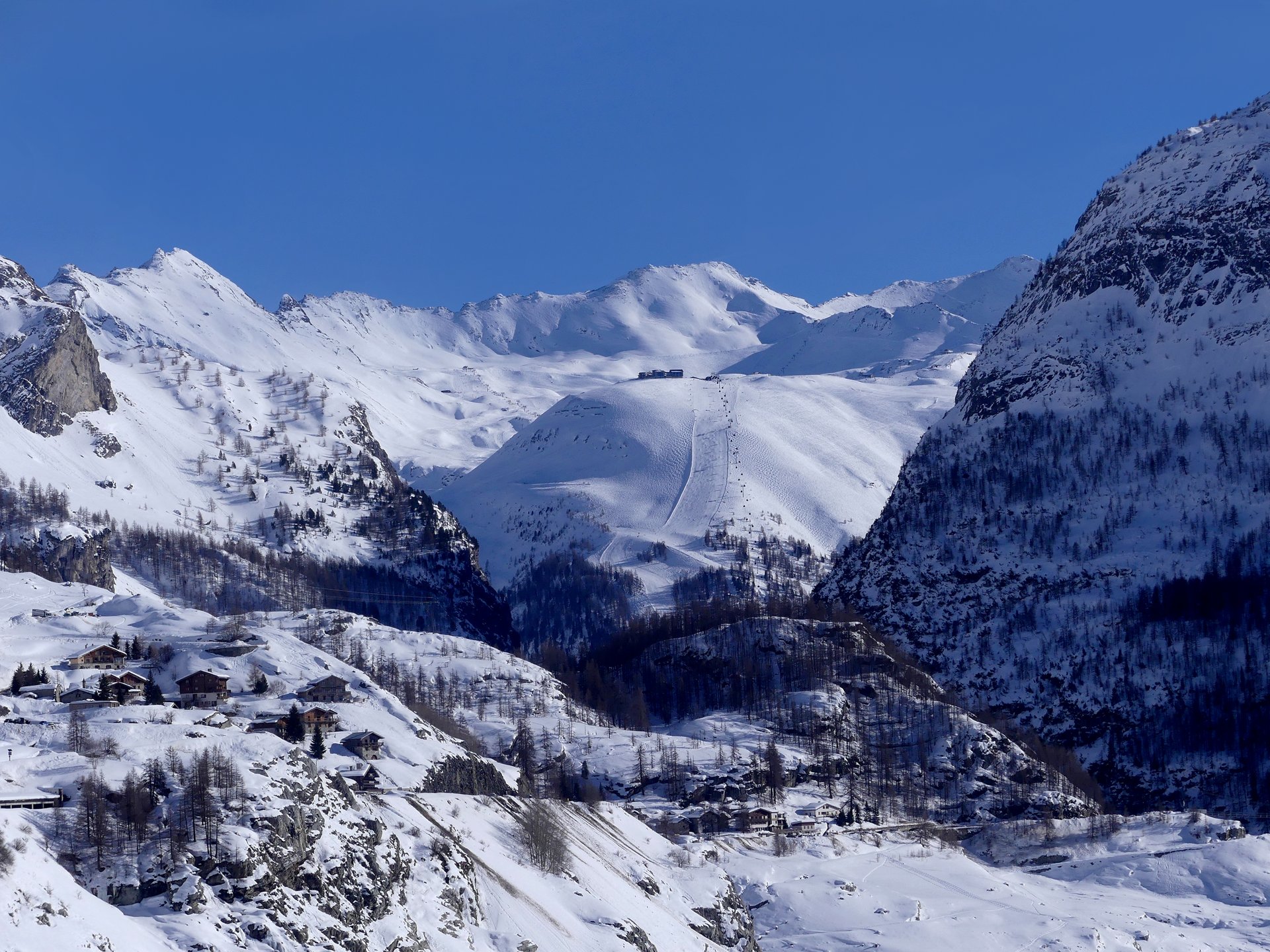 Skiing in the Alps